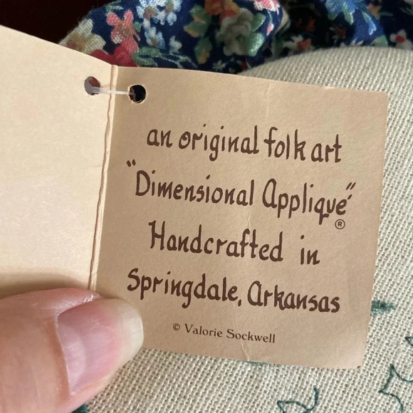 Friends are the flowers in the garden of life Folk Needle Art Valorie’s Arkansas - Picture 2 of 6